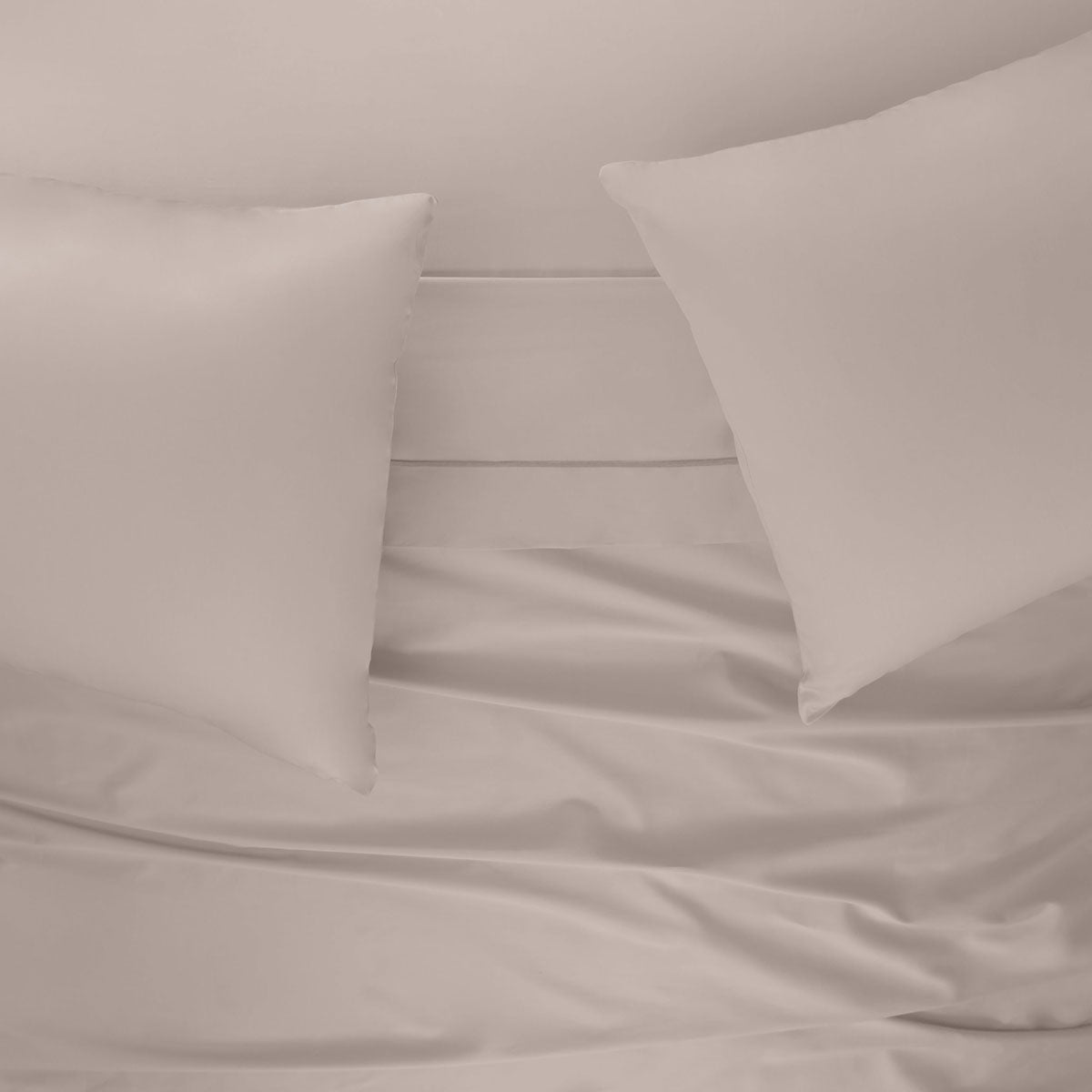 Sábanas Bari · 100% Algodón · Tejido de Satín de 300 Hilos.