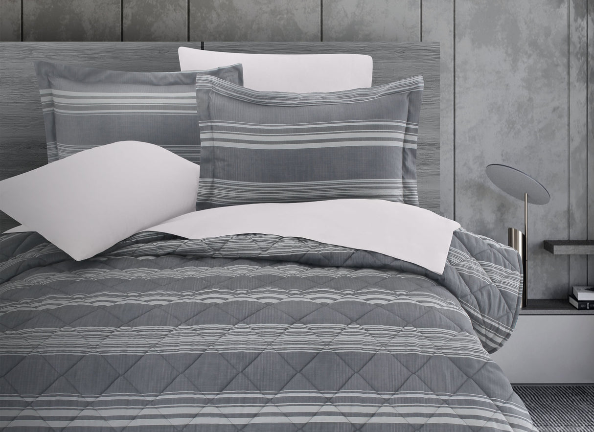 Coordinado Jensen | Colcha y Fundas decorativas | Microfibra Ultrasuave