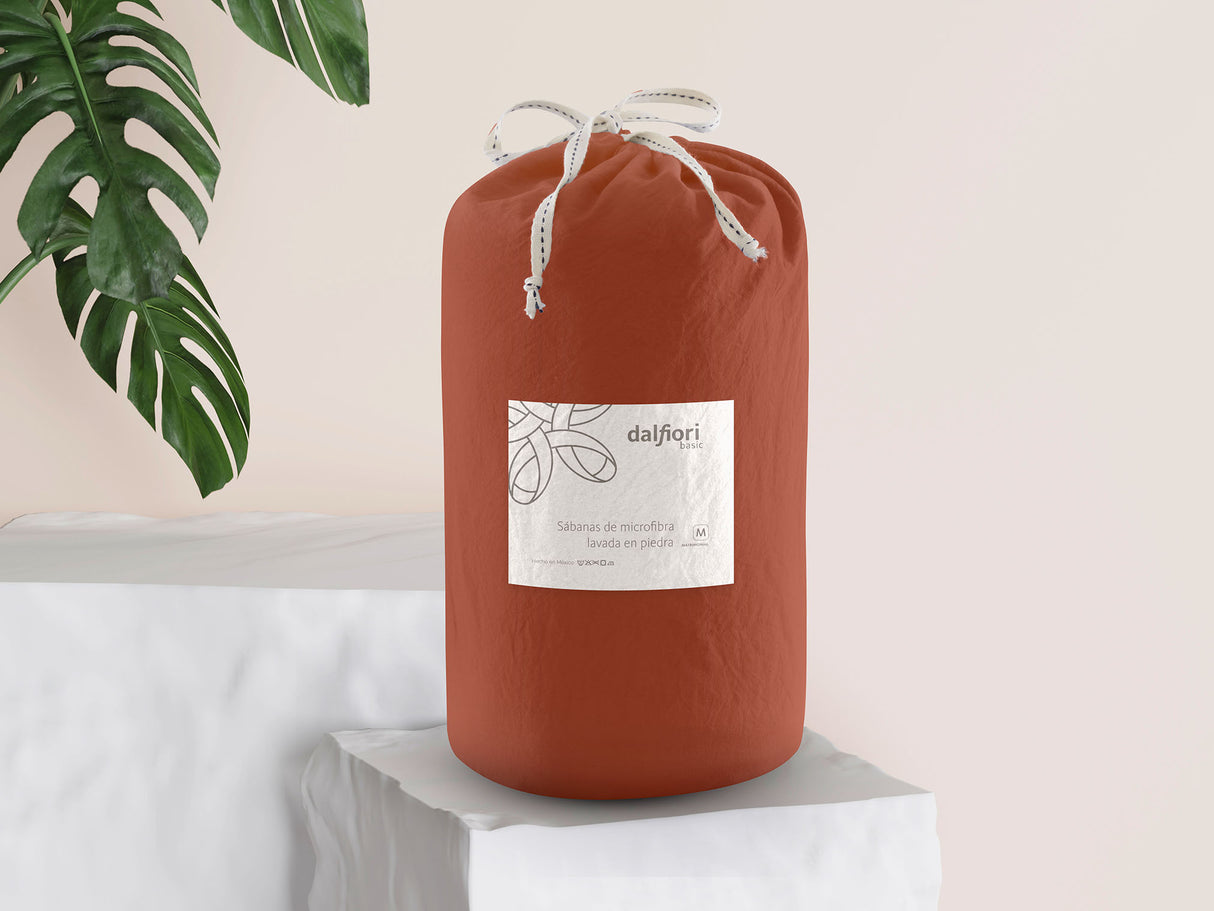 Sábanas Hazel · 100% Microfibra lavada en piedra · Ultra Suave.