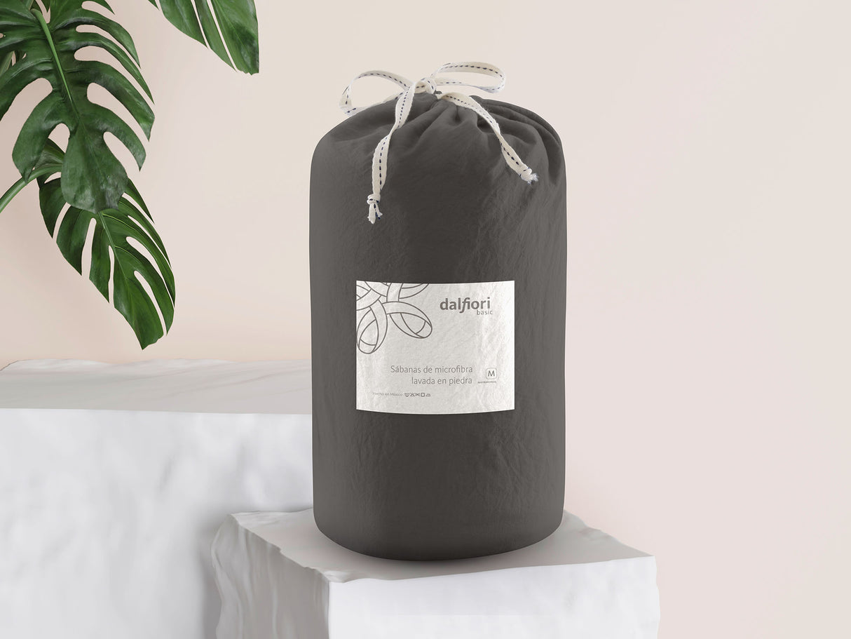Sábanas Hazel · 100% Microfibra lavada en piedra · Ultra Suave.