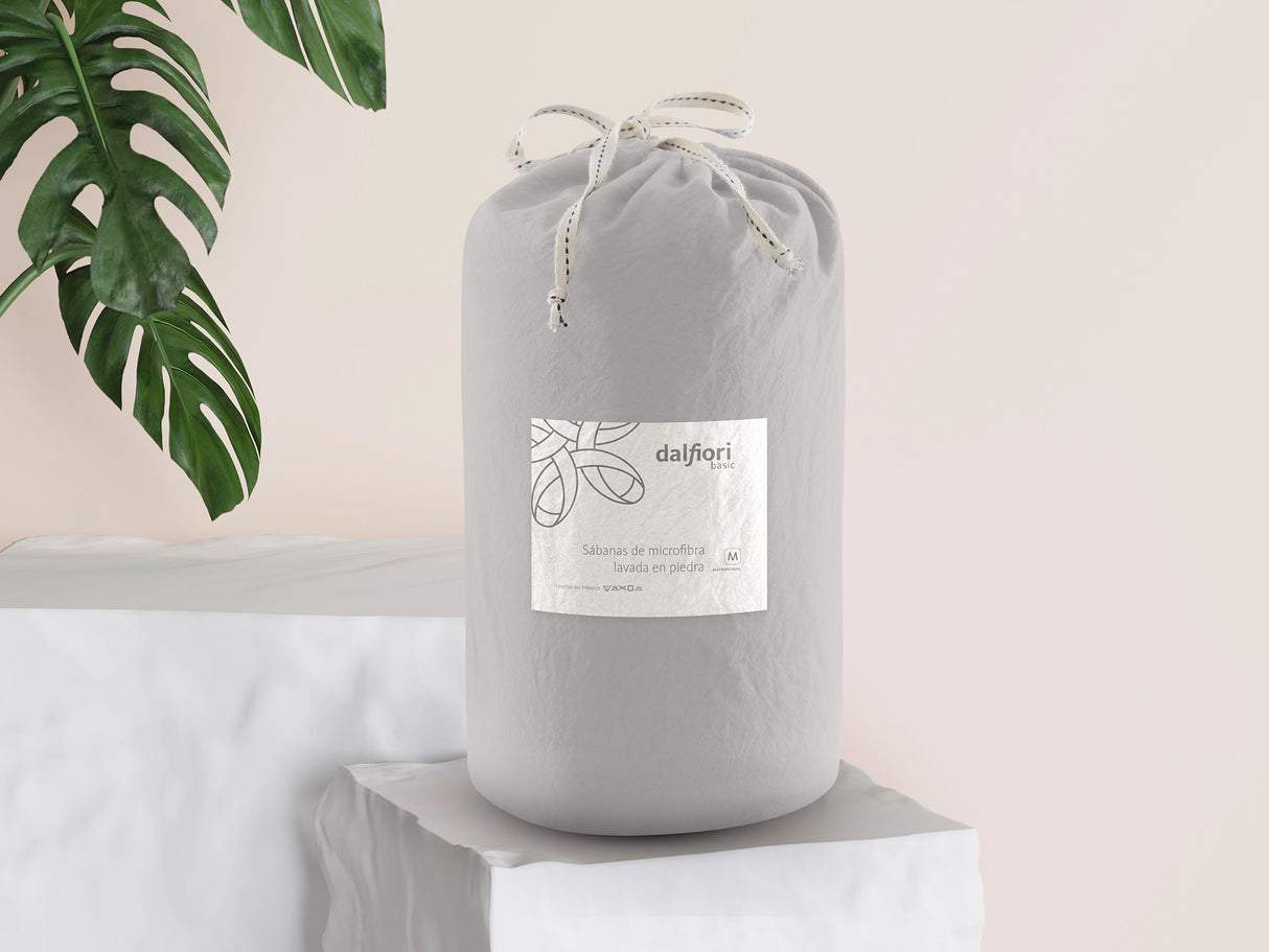 Sábanas Hazel · 100% Microfibra lavada en piedra · Ultra Suave.