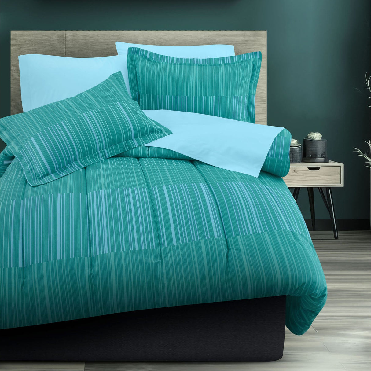 Edredón Ursus color azul con tallas de Edredón matrimonial, King size, Individual y Queen size. El descanso que mereces con Edredones Dalfiori de Algodón