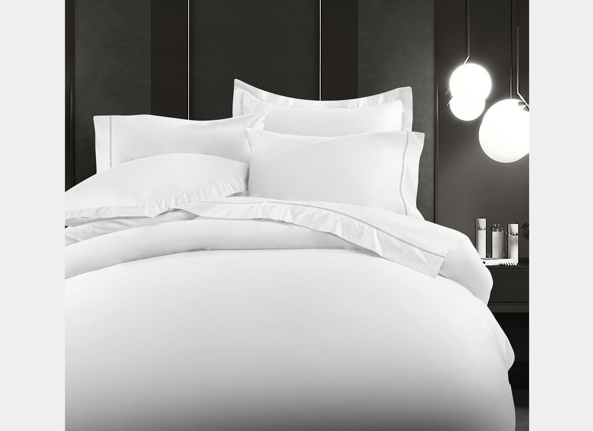 Duvet Mantova · 100% Algodón · Tejido de satín de 500 hilos · Máxima frescura · Extraordinario descanso ·
