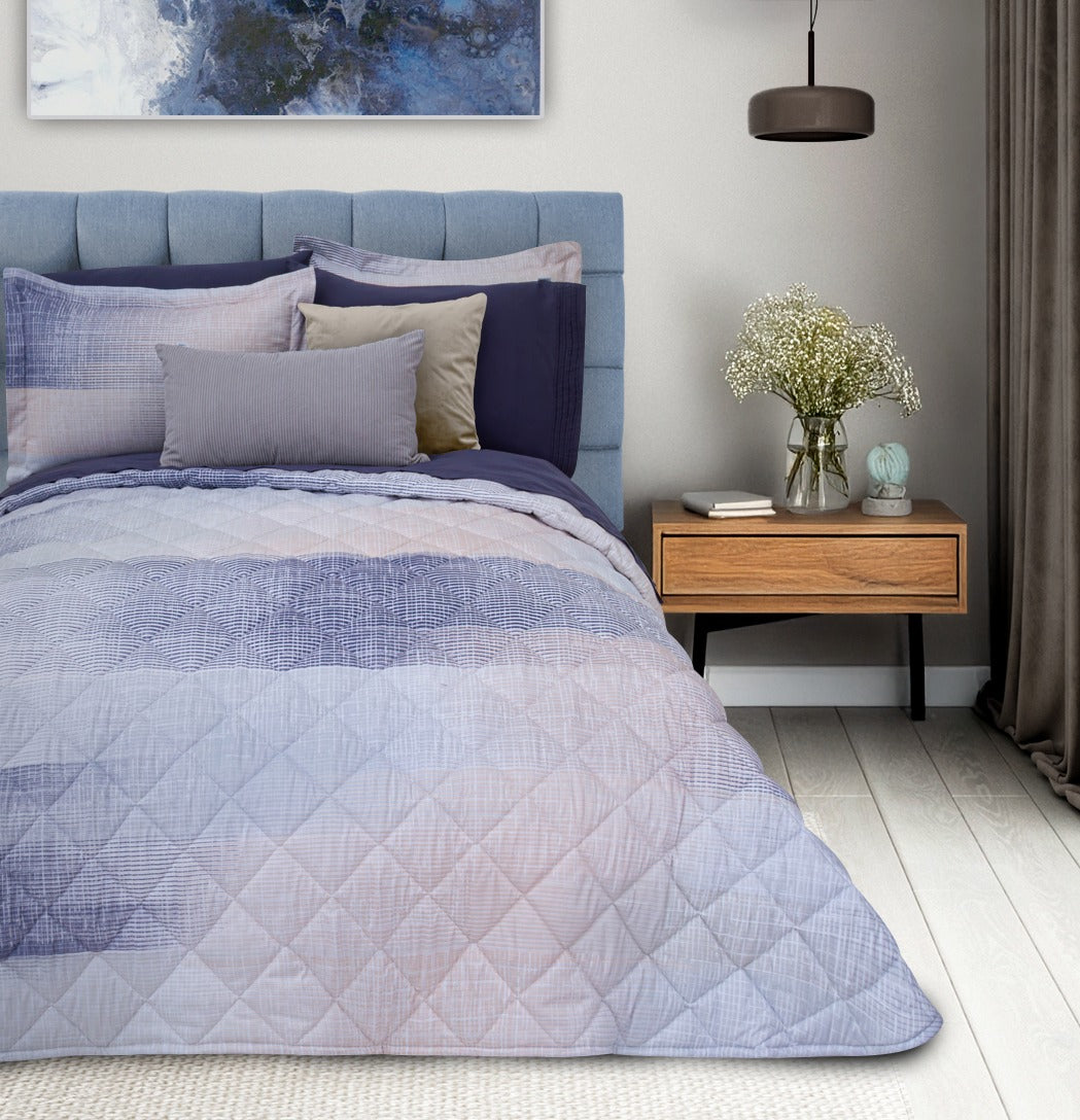 Coordinado Garth | Colcha y Fundas decorativas | Microfibra Ultrasuave