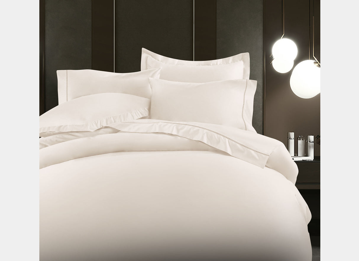 Duvet Mantova · 100% Algodón · Tejido de satín de 500 hilos · Máxima frescura · Extraordinario descanso ·