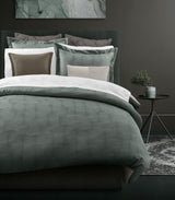 Coordinado Sansa King Size | Cubre Edredón y Fundas decorativas | Jacquard*