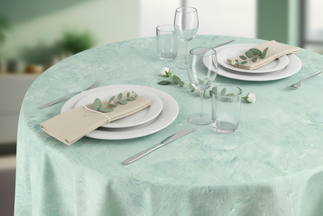 Vista cenital mantel con mesa servida