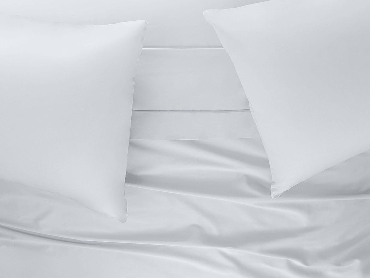 Sábanas Bari · 100% Algodón · Tejido de Satín de 300 Hilos.