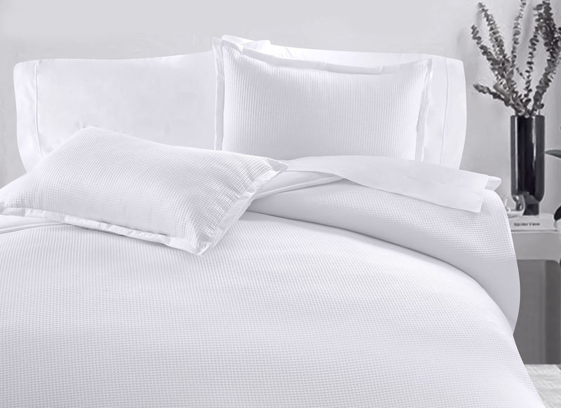 Duvet Luma · en cómoda mezcla de 35% algodón y poliéster al 65% · su textura y tacto es increíble ·