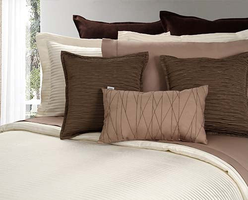 Coordinado Conor Individual | Cubre Edredón con Relleno y funda decorativa de 30 x 50 cm. | Mezcla de fibras*